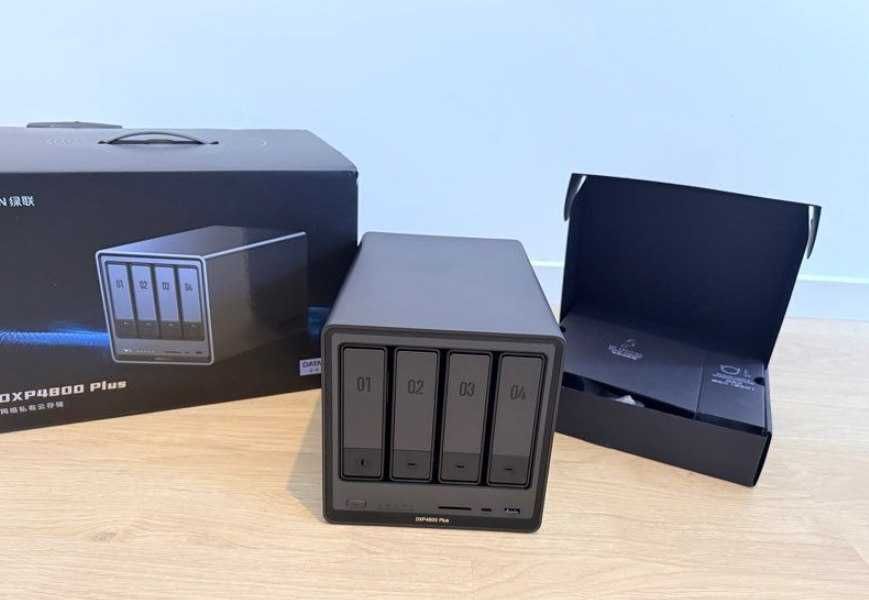 UGREEN NAS DXP4800 Plus + IronWolf 8 TB