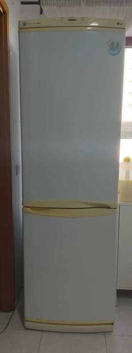 Frigorífico LG - 303Litros - GR389SQF