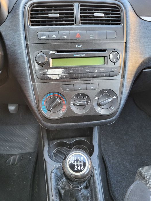 Vendo Fiat Punto 1.3 Multijet Diesel (avariado)