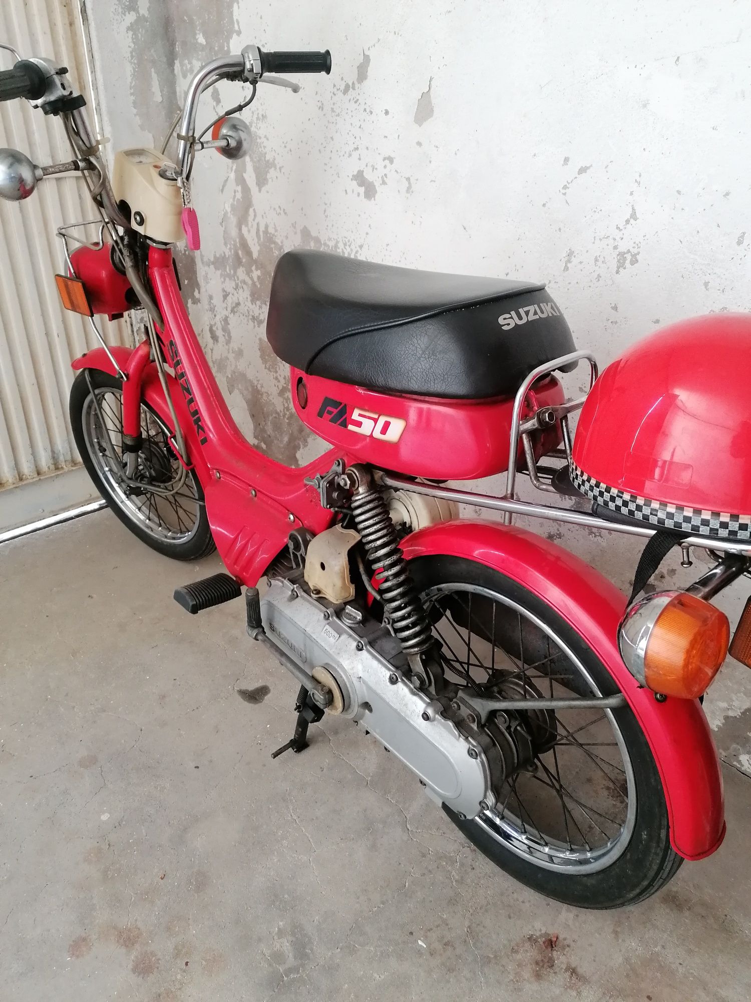 Scooter Suzuki fa 50