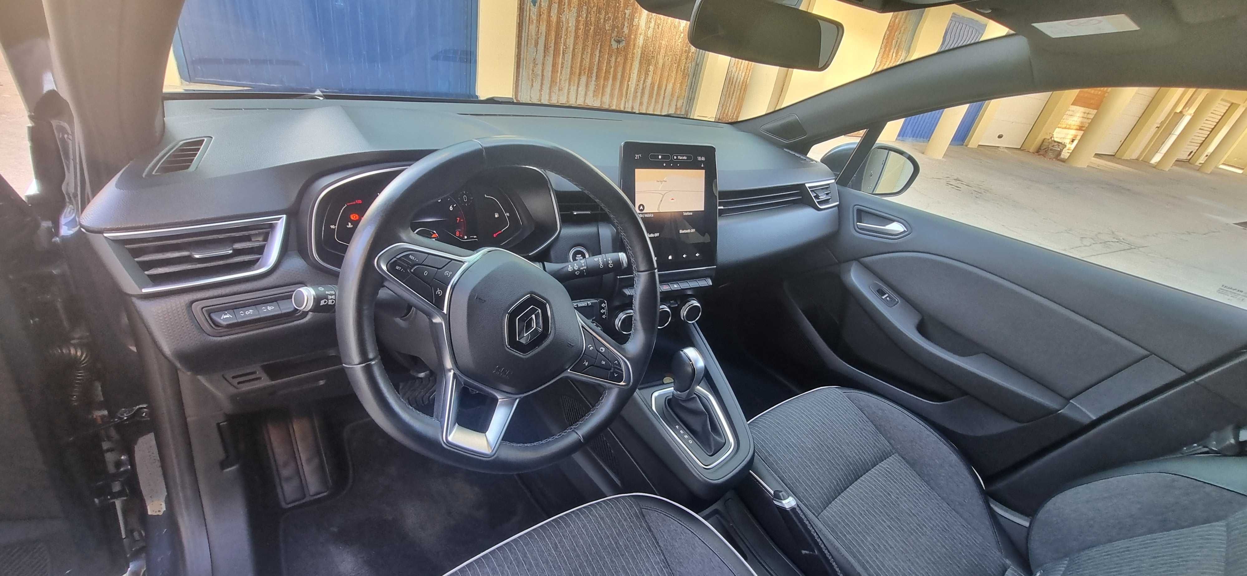 Renault Clio Exclusive poucos km