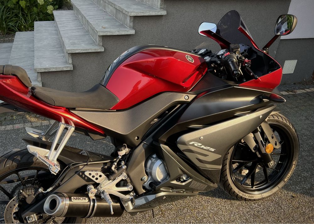 Yamaha YZF R125