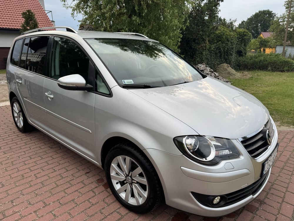 VW Touran 1.6 MPI benzyna +gaz 7 os.