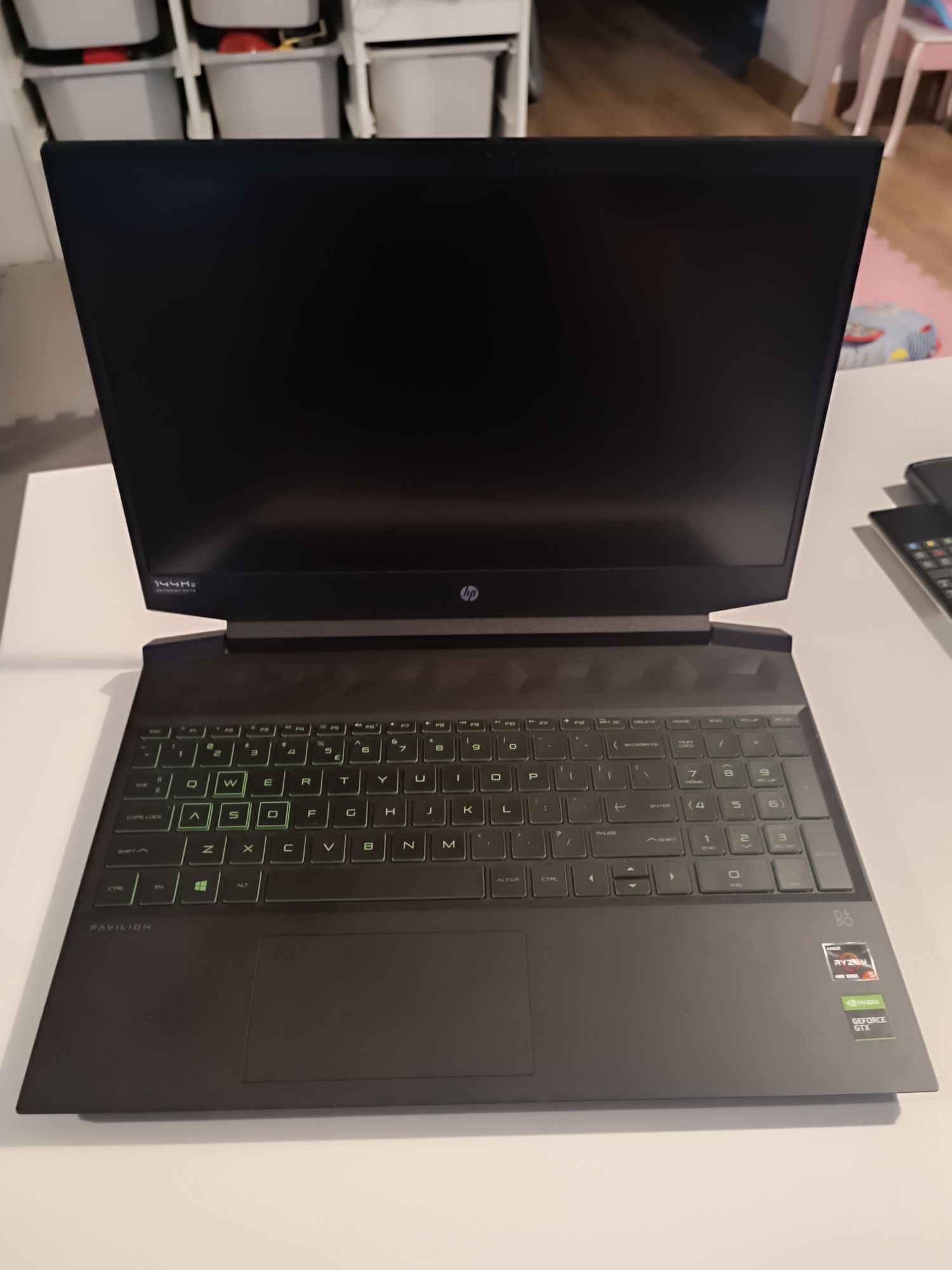 HP Pavilion Gaming Ryzen 5/16GB/512 GTX1650Ti 144Hz