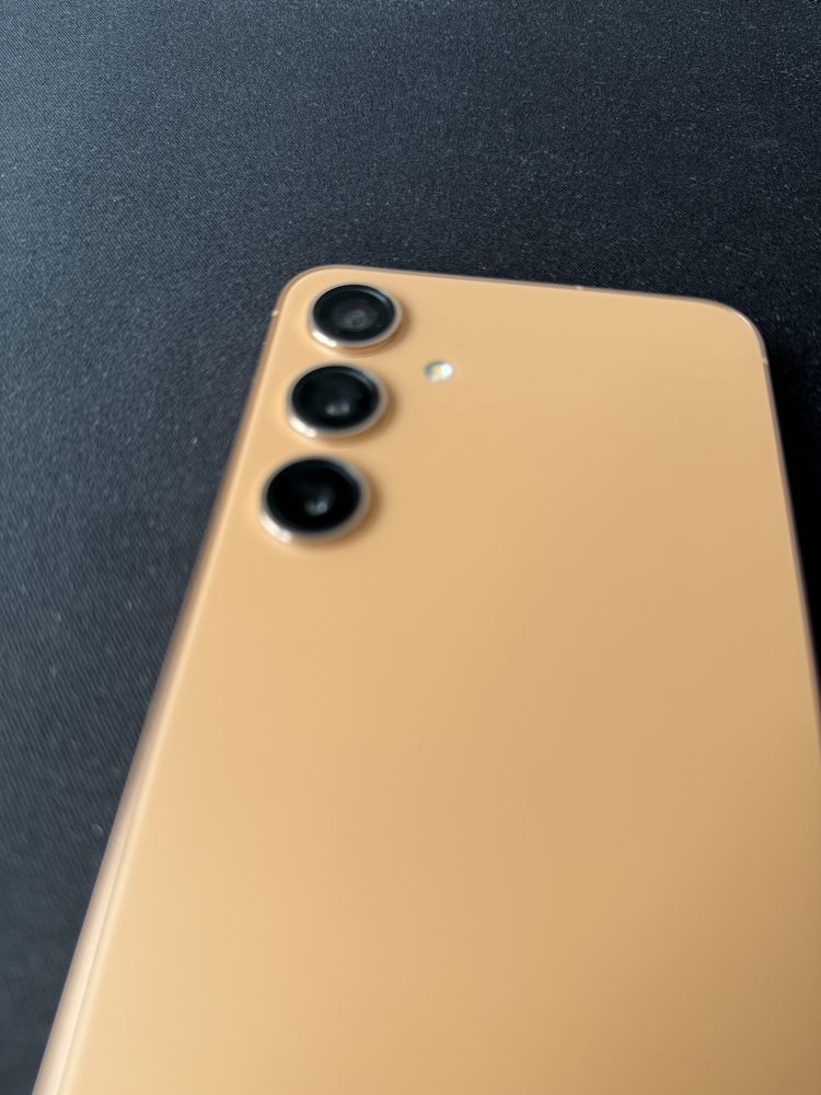 Samsung S24 plus