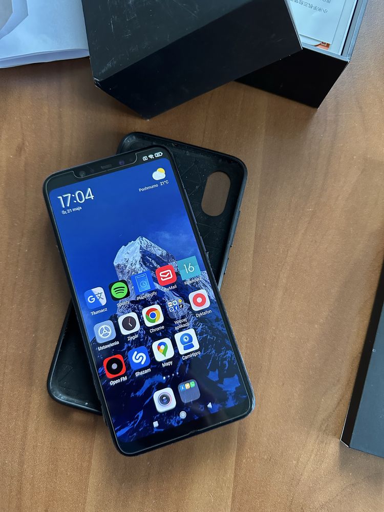 Telefon Xiaomi Mi 8 – 6/64 GB