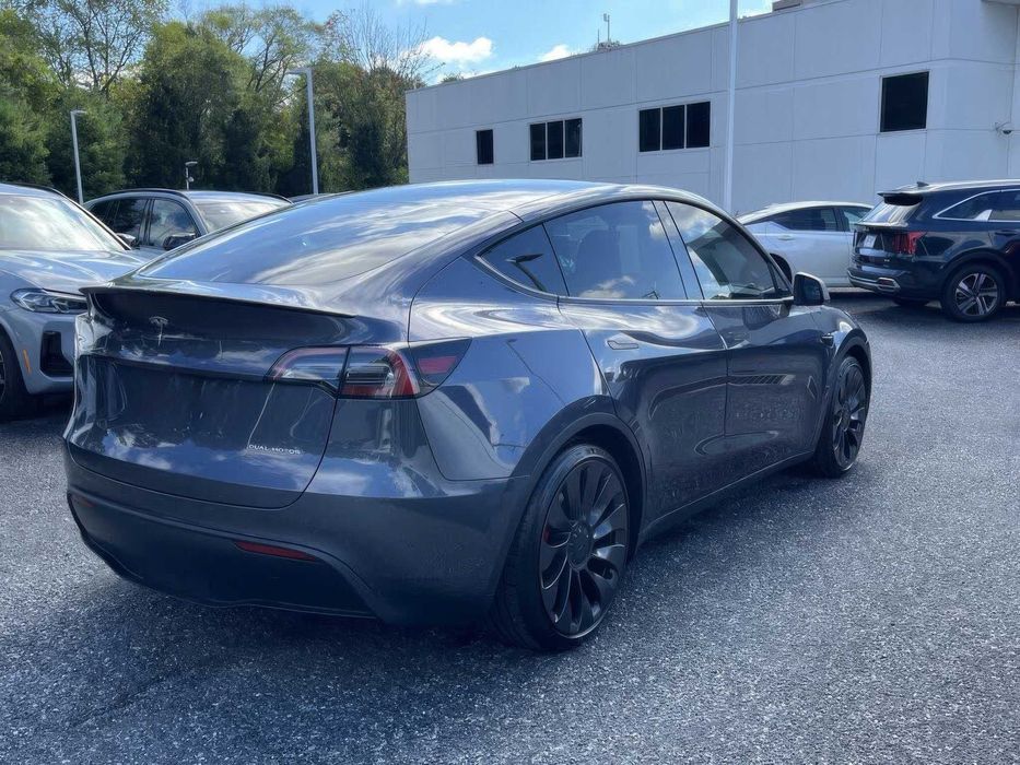 Tesla Model Y Performance      2023