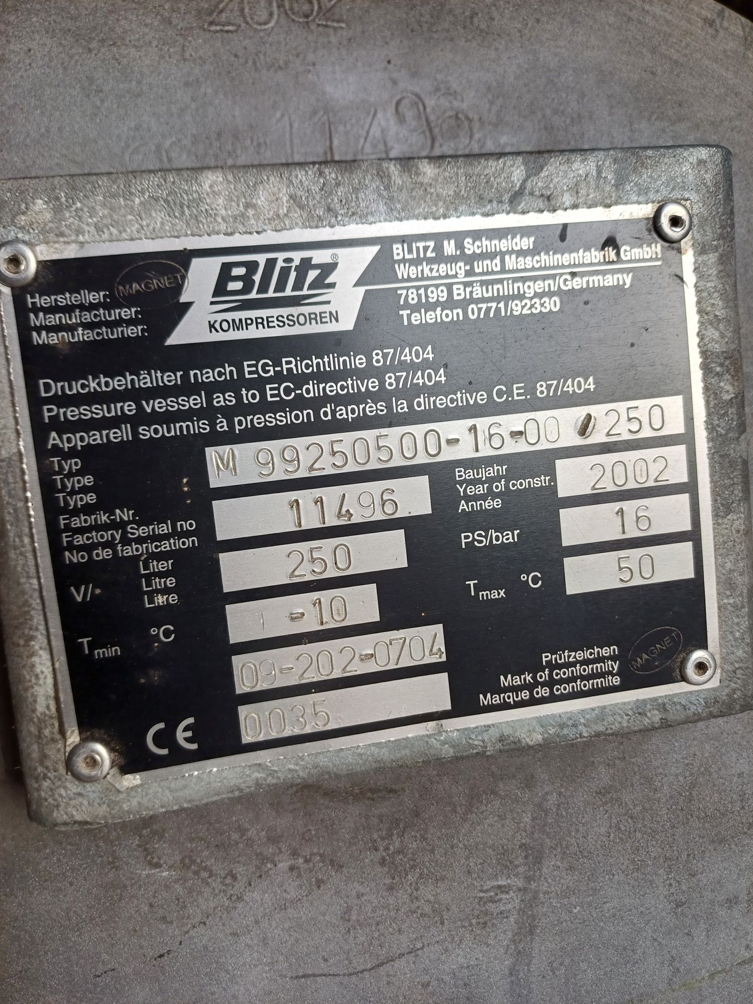 Niemiecki kompresor Blitz bania 250 litrów max 16 barów silnik 3KW
