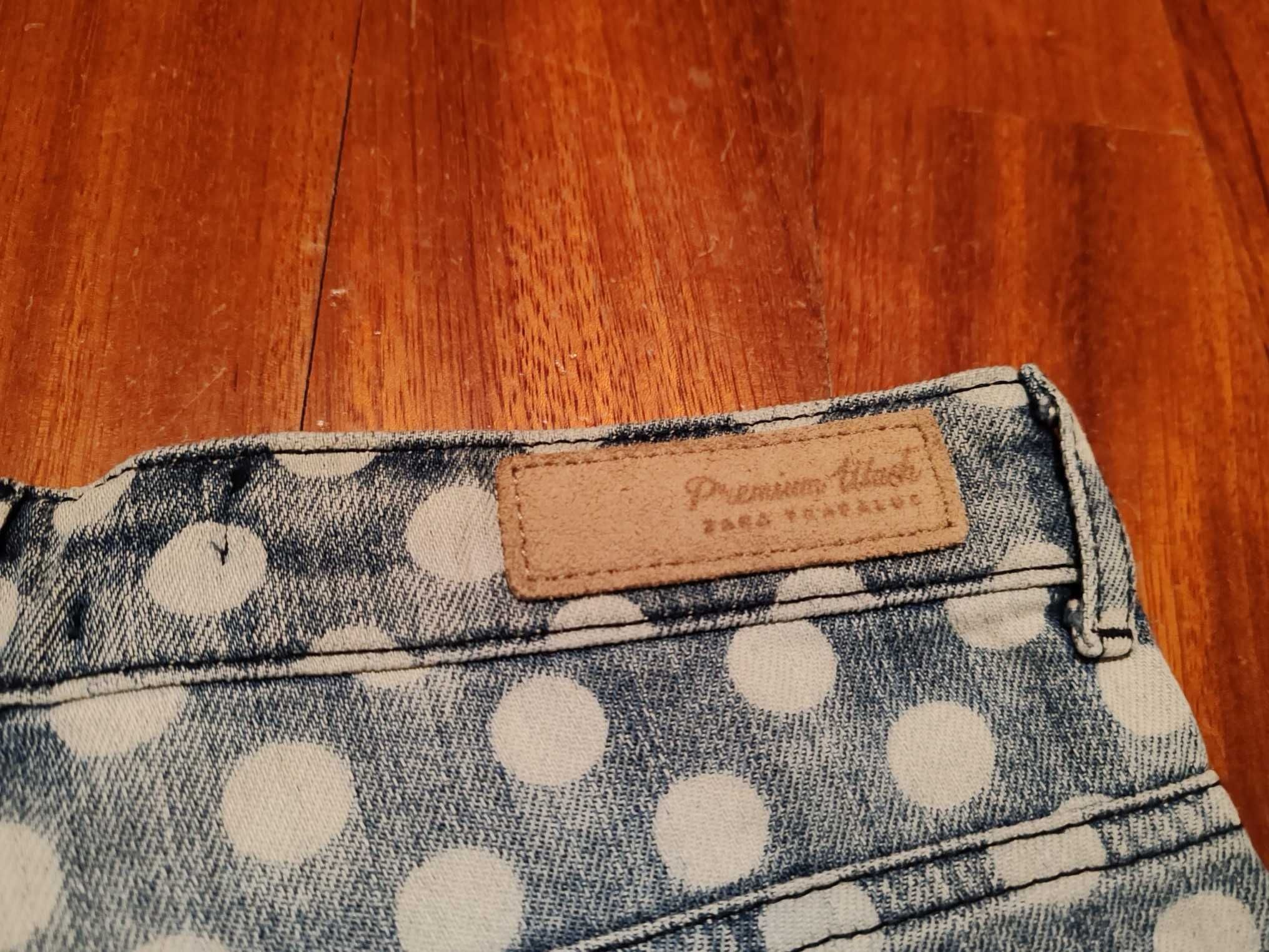 Calções em ganga da marca Zara. Novos.