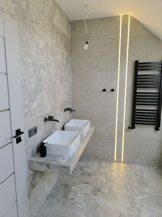 Kafelkarz glazurnik wykończenia wnętrz biały montaż