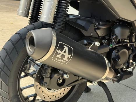 Honda ADV 350 C/escape ARROW