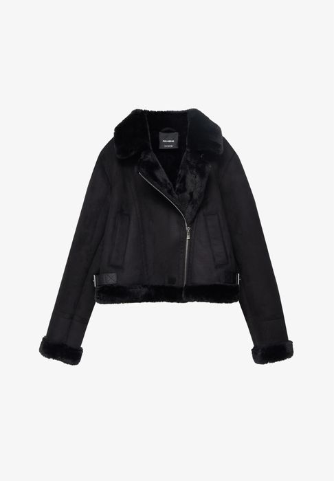 Нова тепла дублянка Pull&Bear эко-замшевая ( алькантаре)