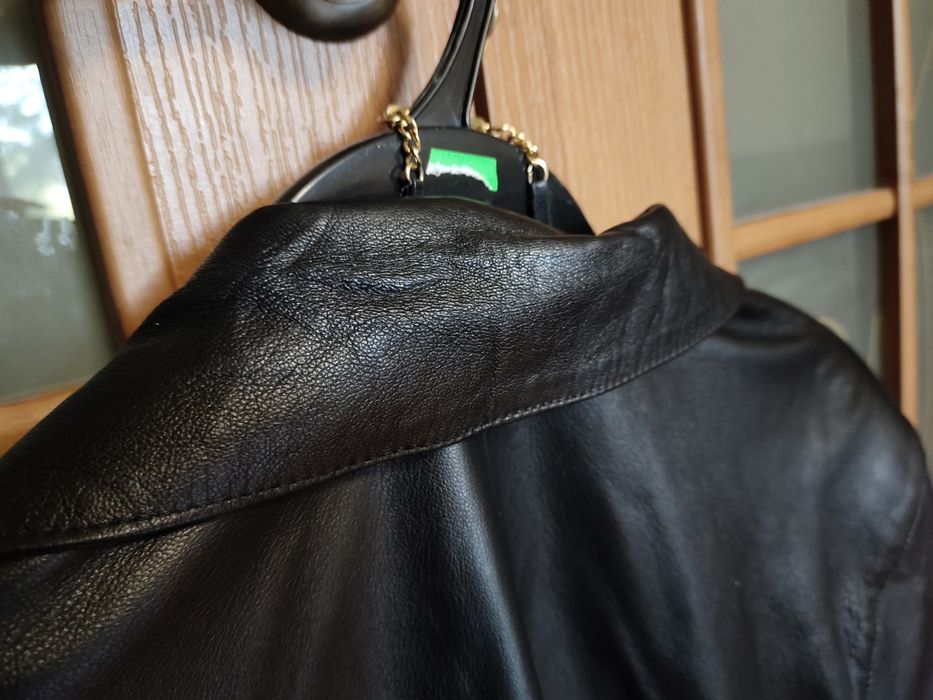 Шкіряний жіночий піджак