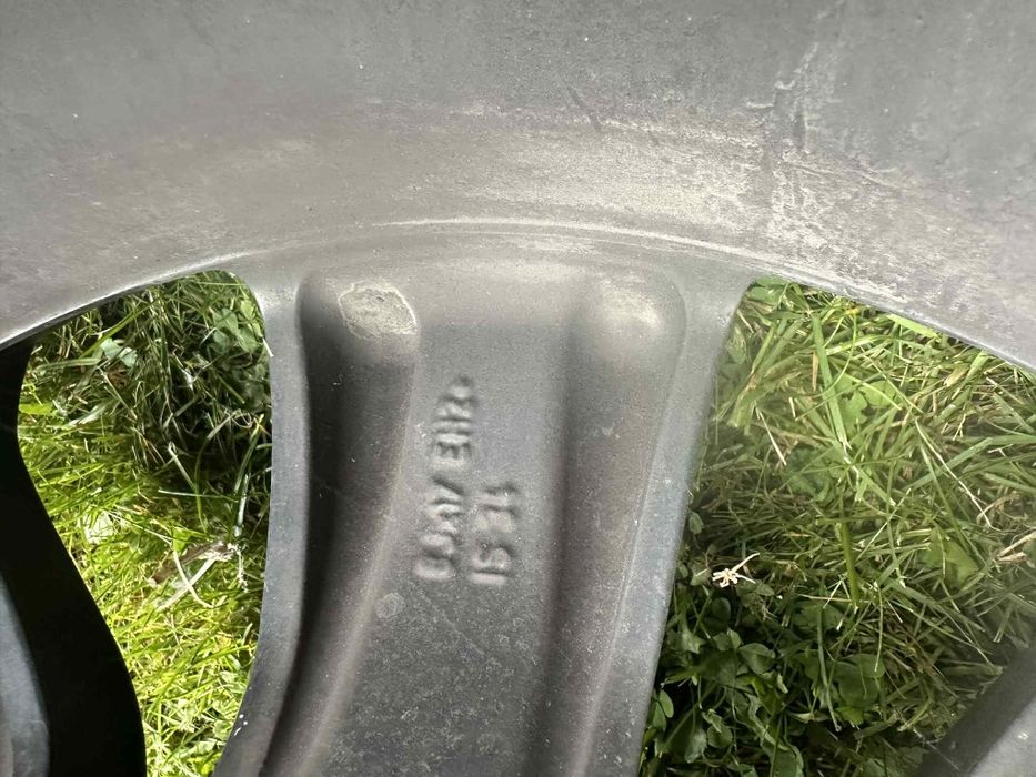 Alufelgi BMW 17” z oponami 225/45/17 koła zimowe zima