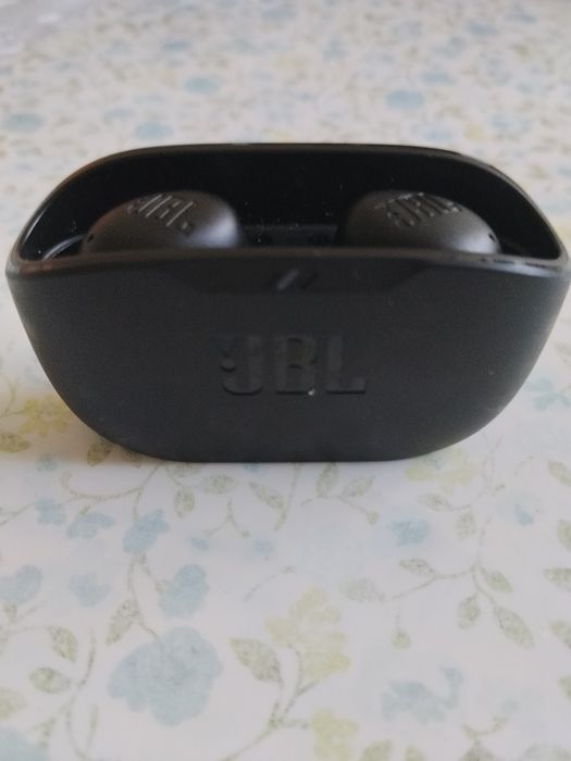 JBL Wawe Buds  słuchawki