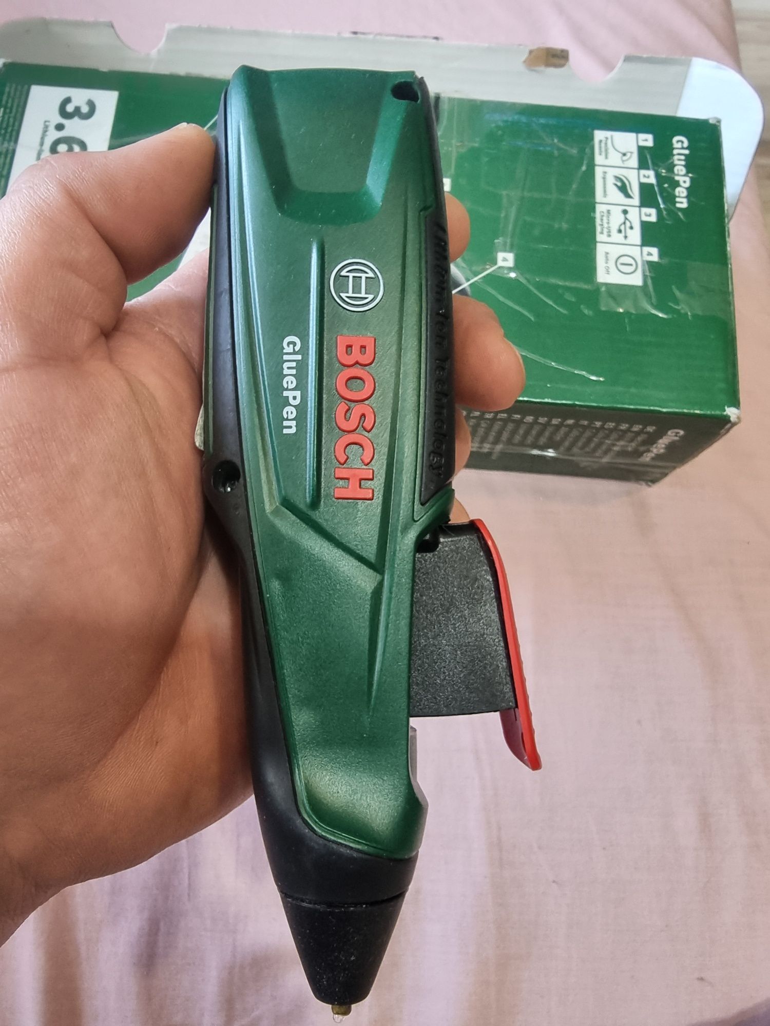 Pistolet do kleju Bosch GluePen 36V 7mm