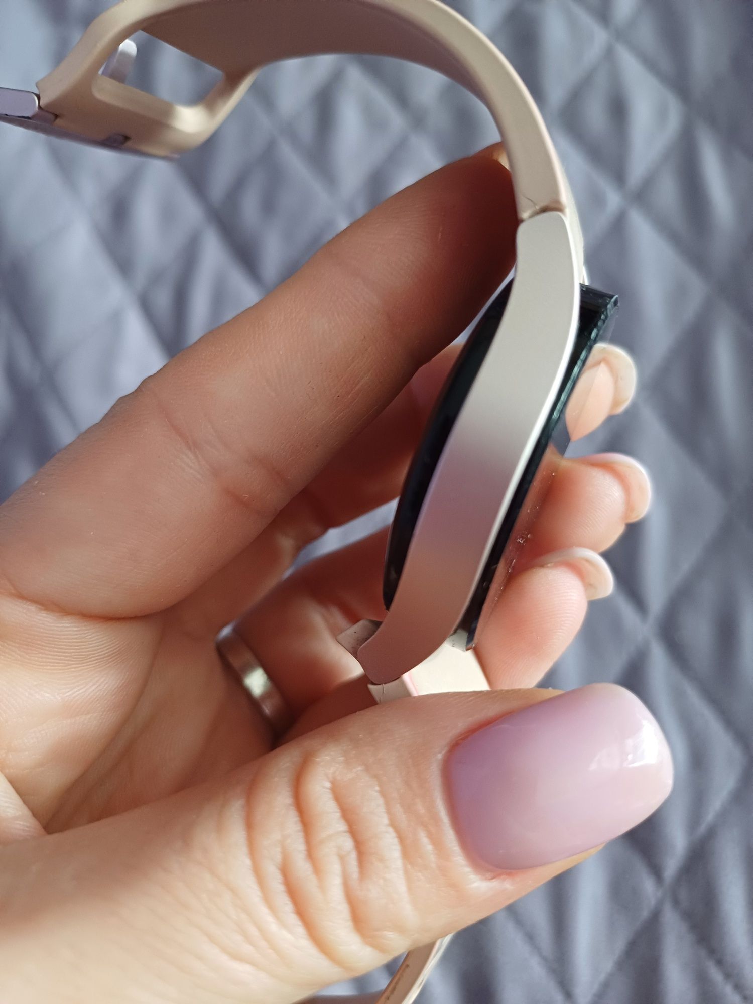 Смарт-годинник Samsung Galaxy Watch 4 40mm Gold (SM-R860NZDASEK)