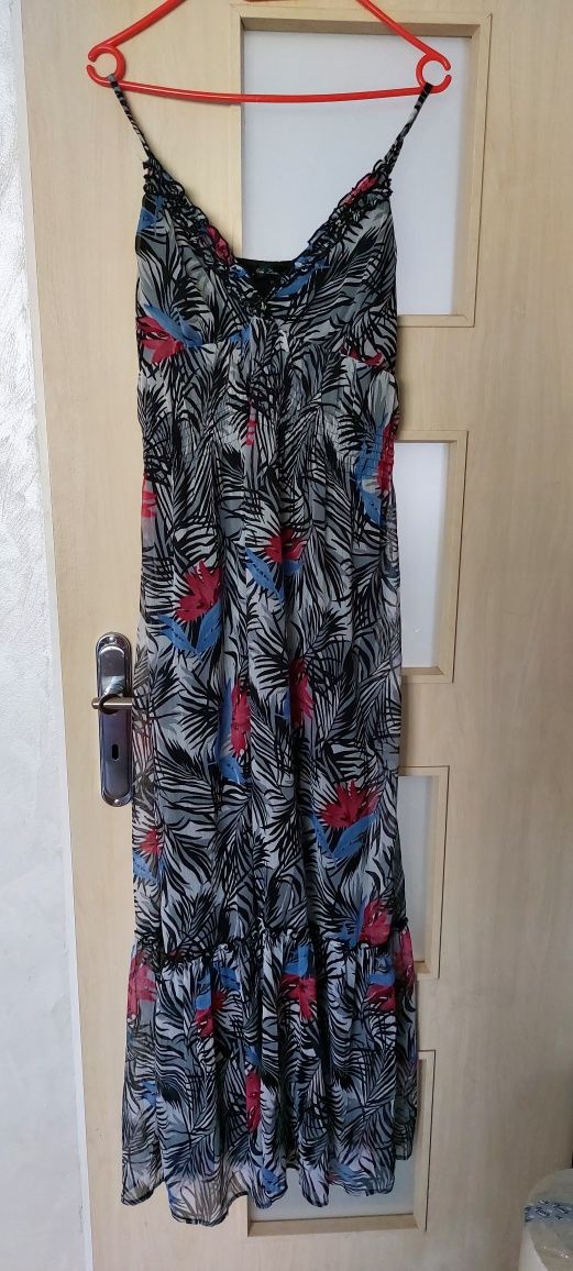 Letnia zwiewna sukienka M Made in India