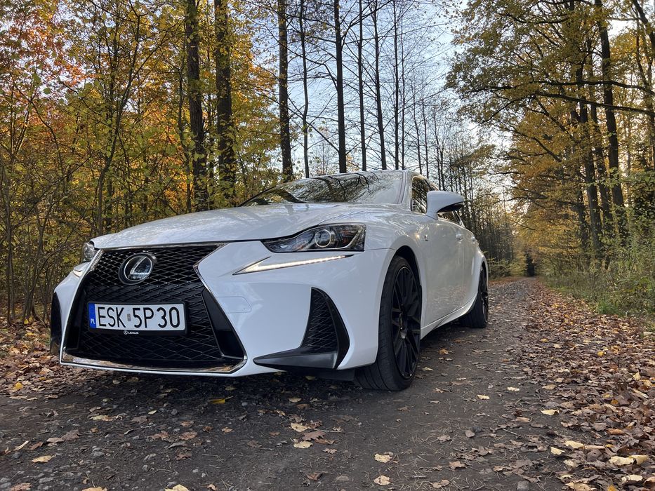 Lexus IS 200T F-Sport