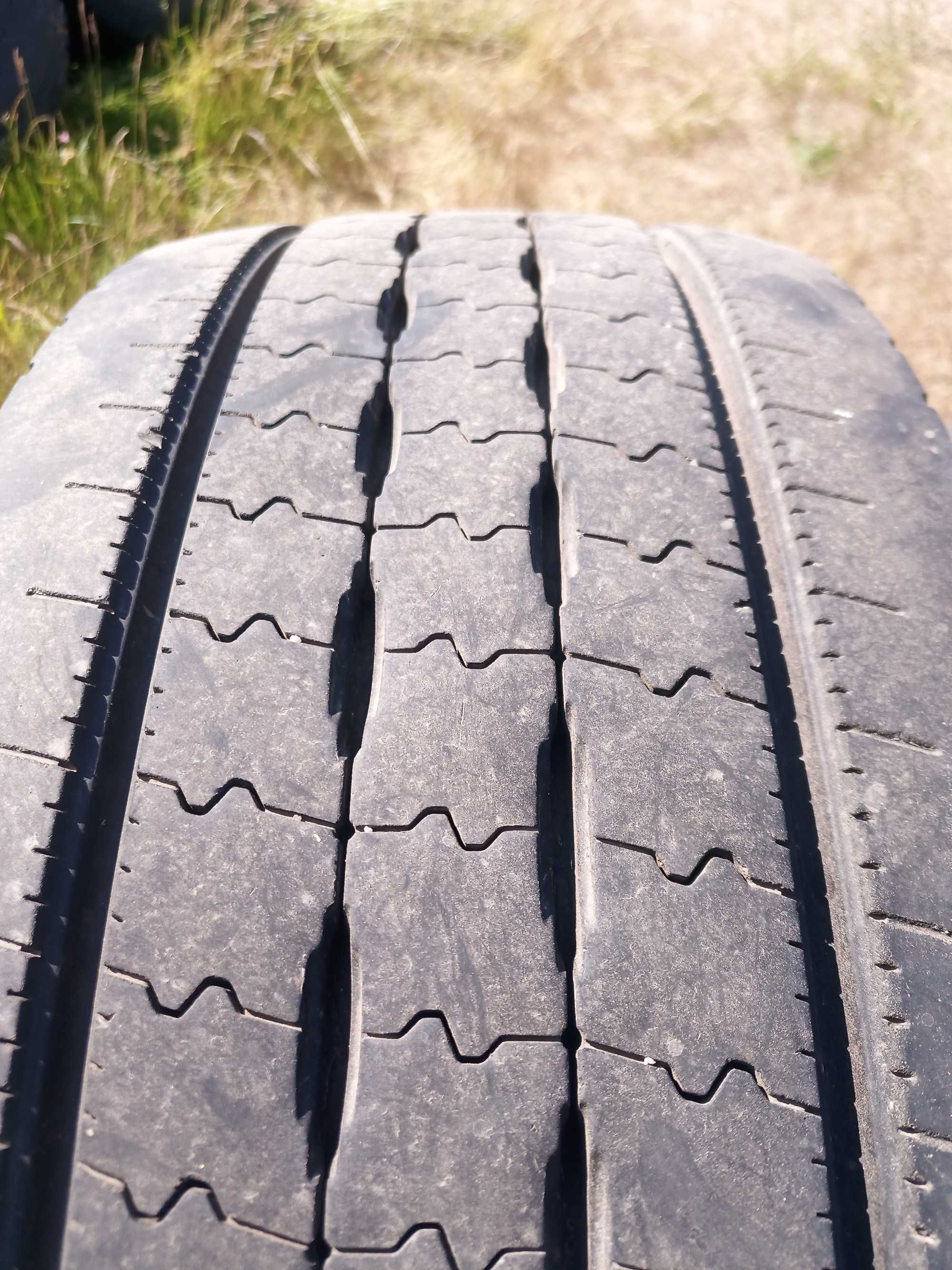 2 x  Opony 315/60 r22.5, Crosswind 2szt. opony prowadzące.