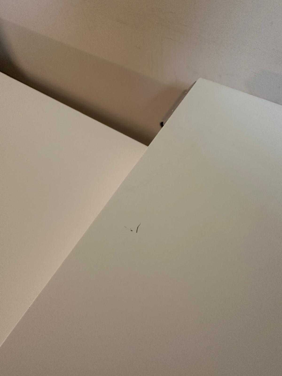 Biurko IKEA MALM z wysuwanym panelem – białe – używane, dobry stan