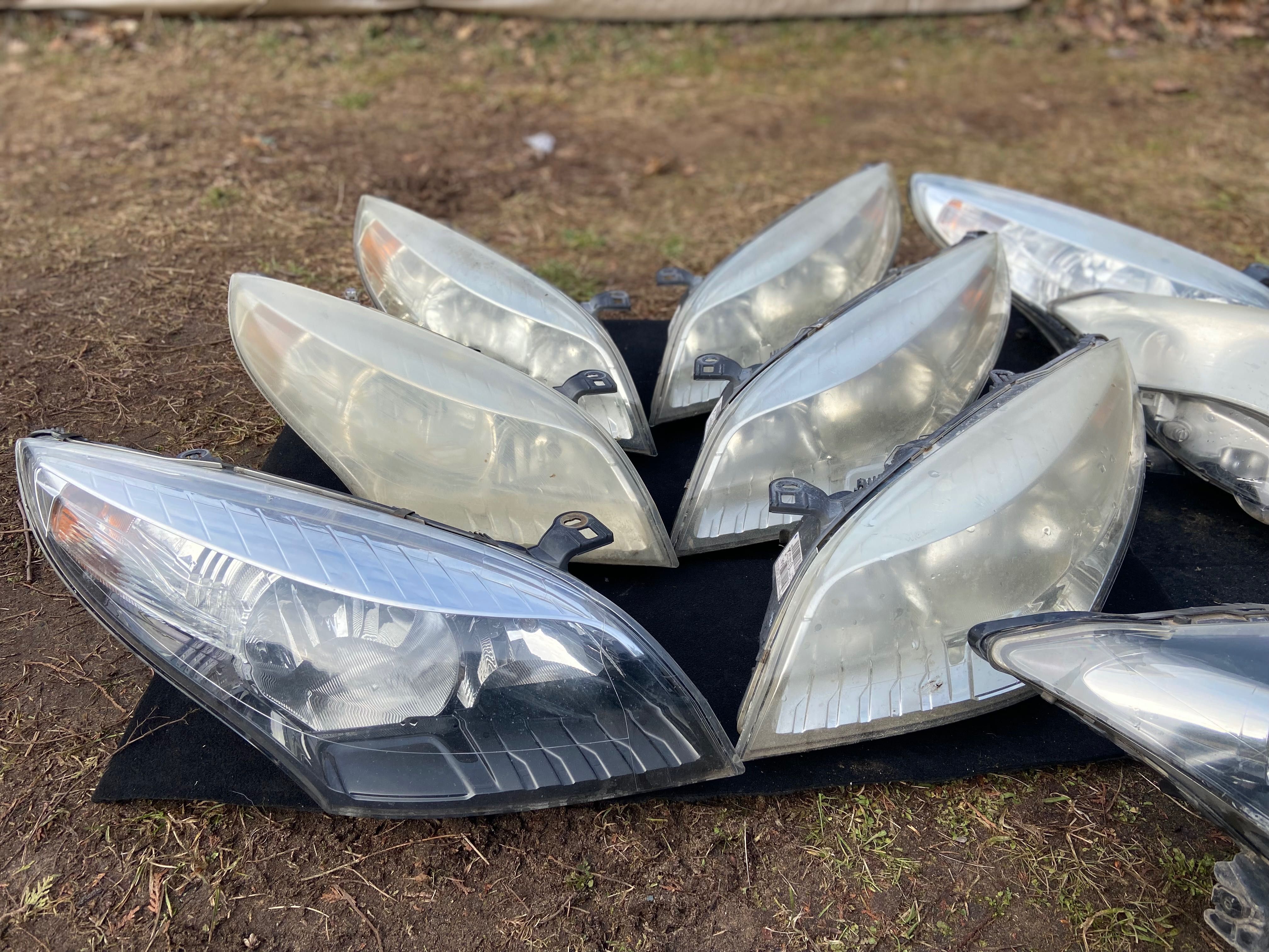Lampa lewa/Prawa przednia Renault Megane 3 III Laguna 3 III