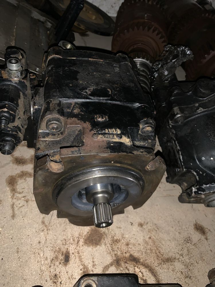 Pompa hydrauliczna case magnum 240
