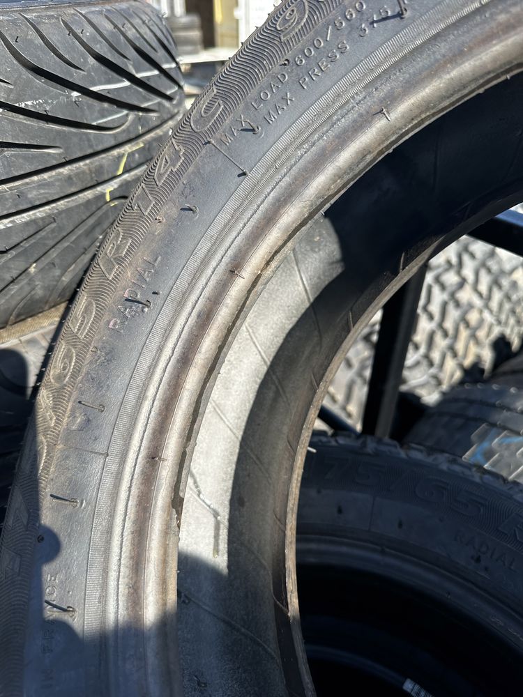 Шини нові болото 175/65 R14 , резина наварка