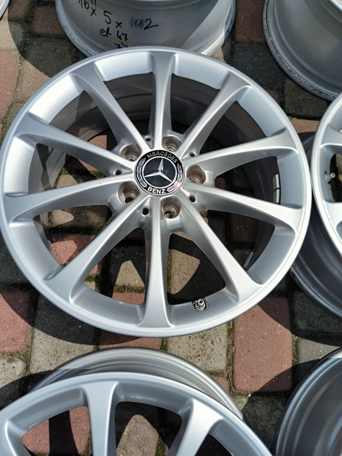 Felgi aluminiowe 17 Mercedes A B CLA - 5x112