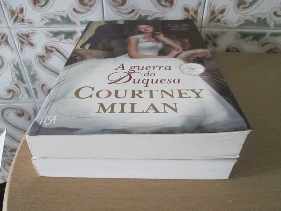 Livros Courtney Milan (Oferta de Portes)