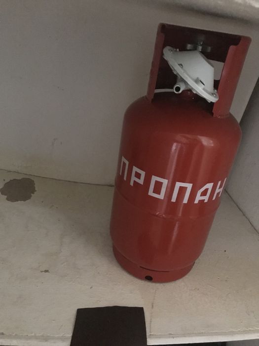 Газовий балон пропан 12 літрів.Повністю новий(декілька разів користува