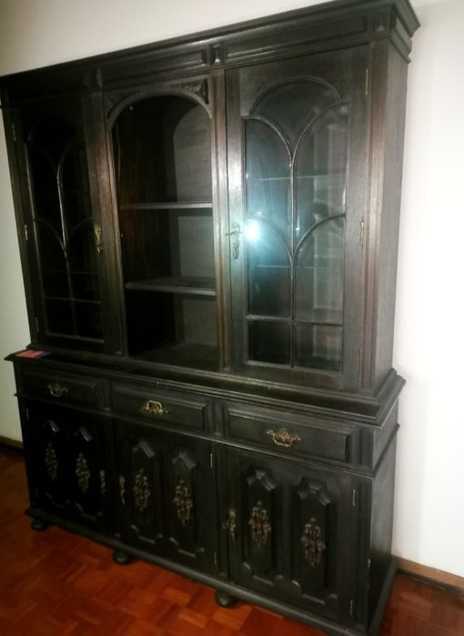Armário antigo (vintage) bom estado