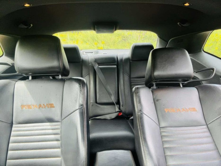 Dodge Challenger RT Shaker      2014