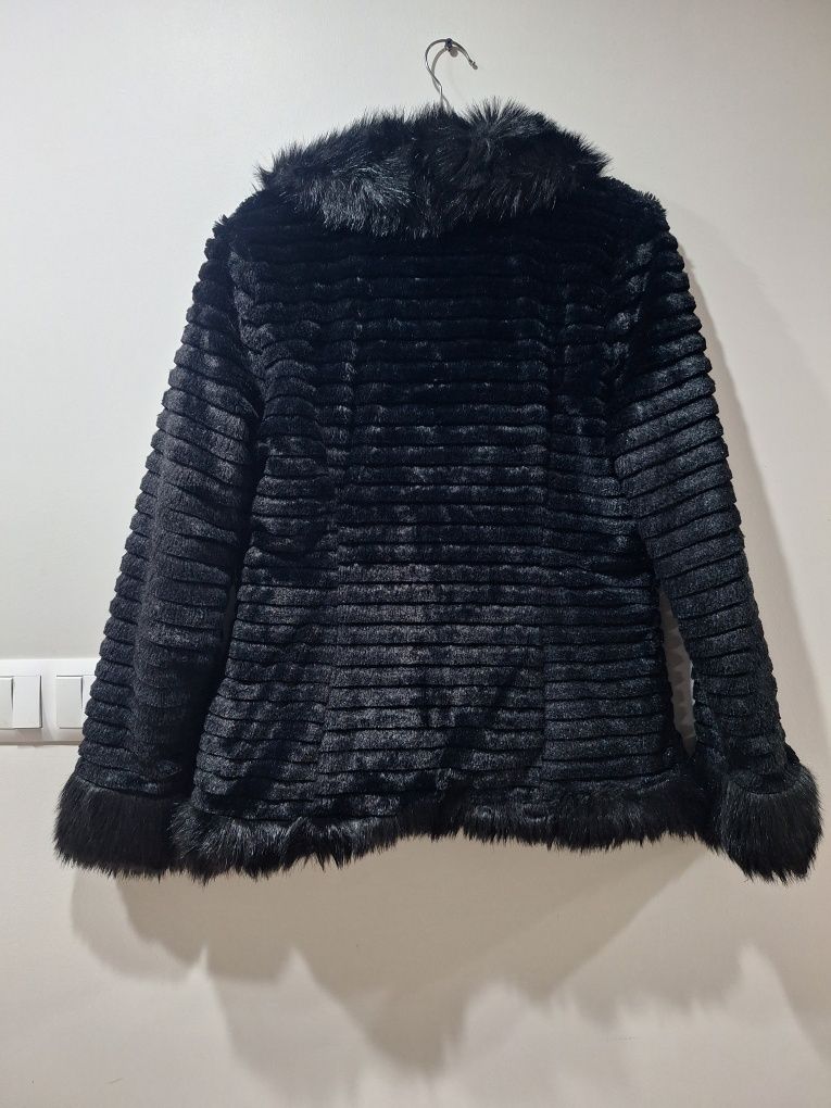 Futerko 42 xl sztuczne czarne kurtka zimowa