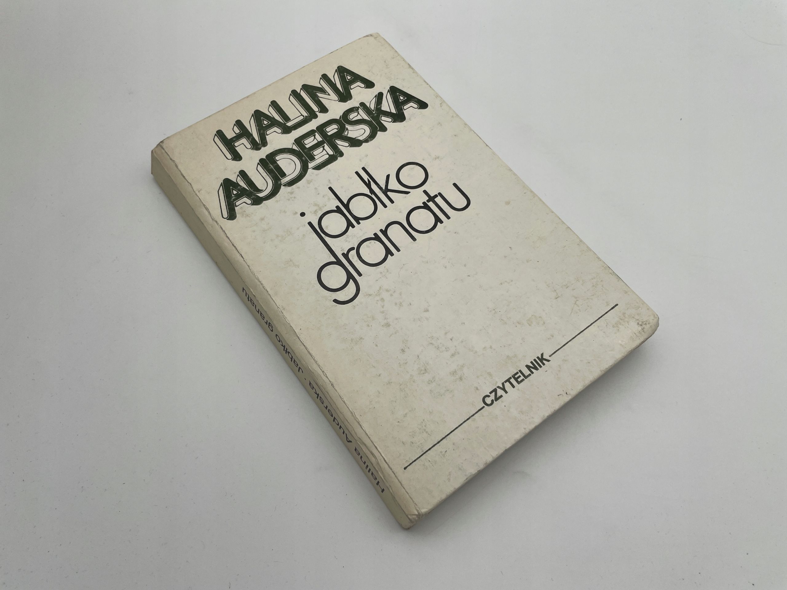 Jabłko Granatu Halina Auderska A74798