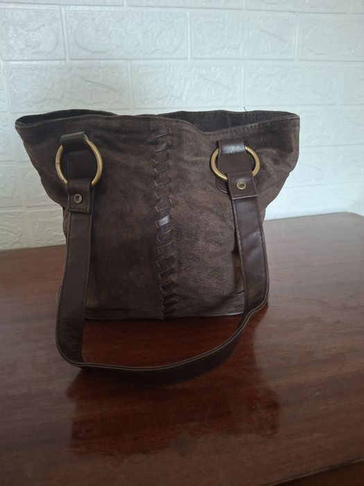 Замшева сумка з кожаними ручками,коричневого кольору