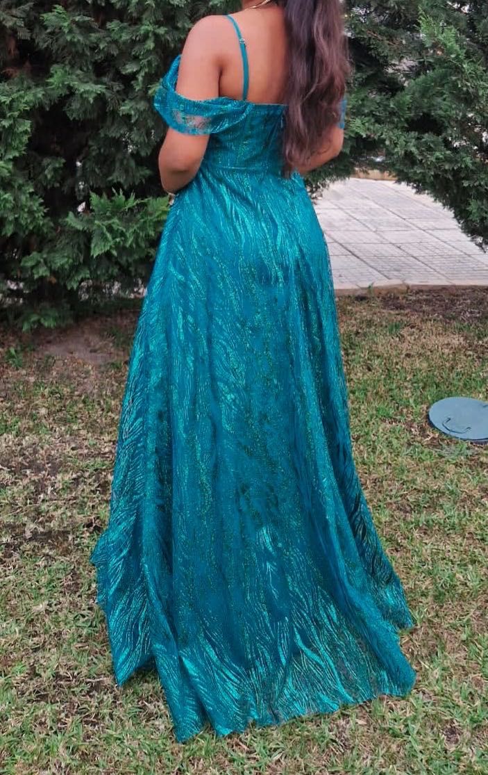 Vestido de gala verde esmeralda