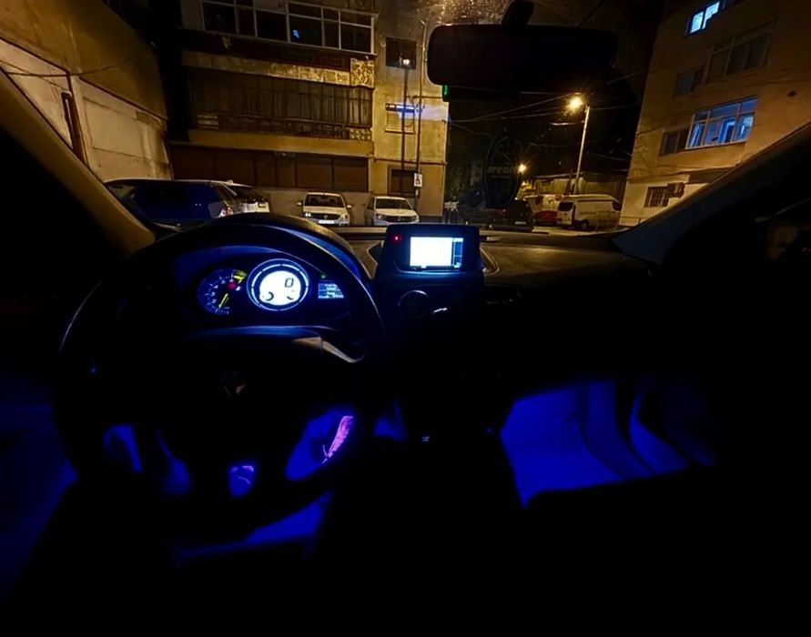 Oświetlenie wnętrza samochodu RGB Led