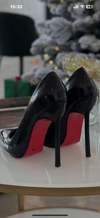 Продам жіночі туфлі-човники