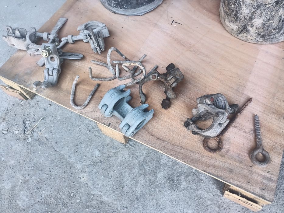 Rusztowanie elewacyjne części/ elementy Płock