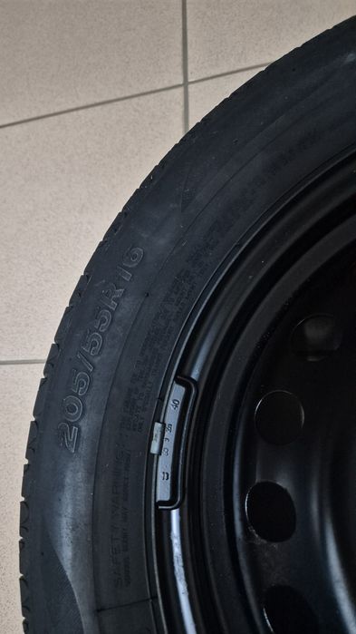 Pneu e jante 205/55R 16