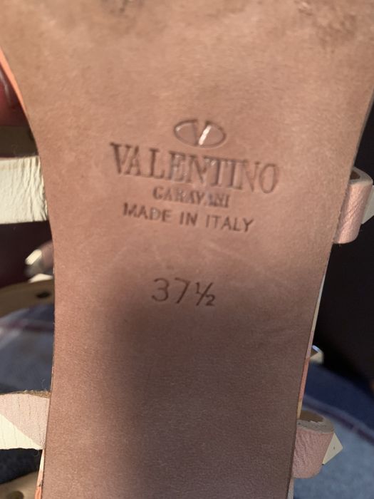 Sandálias Valentino