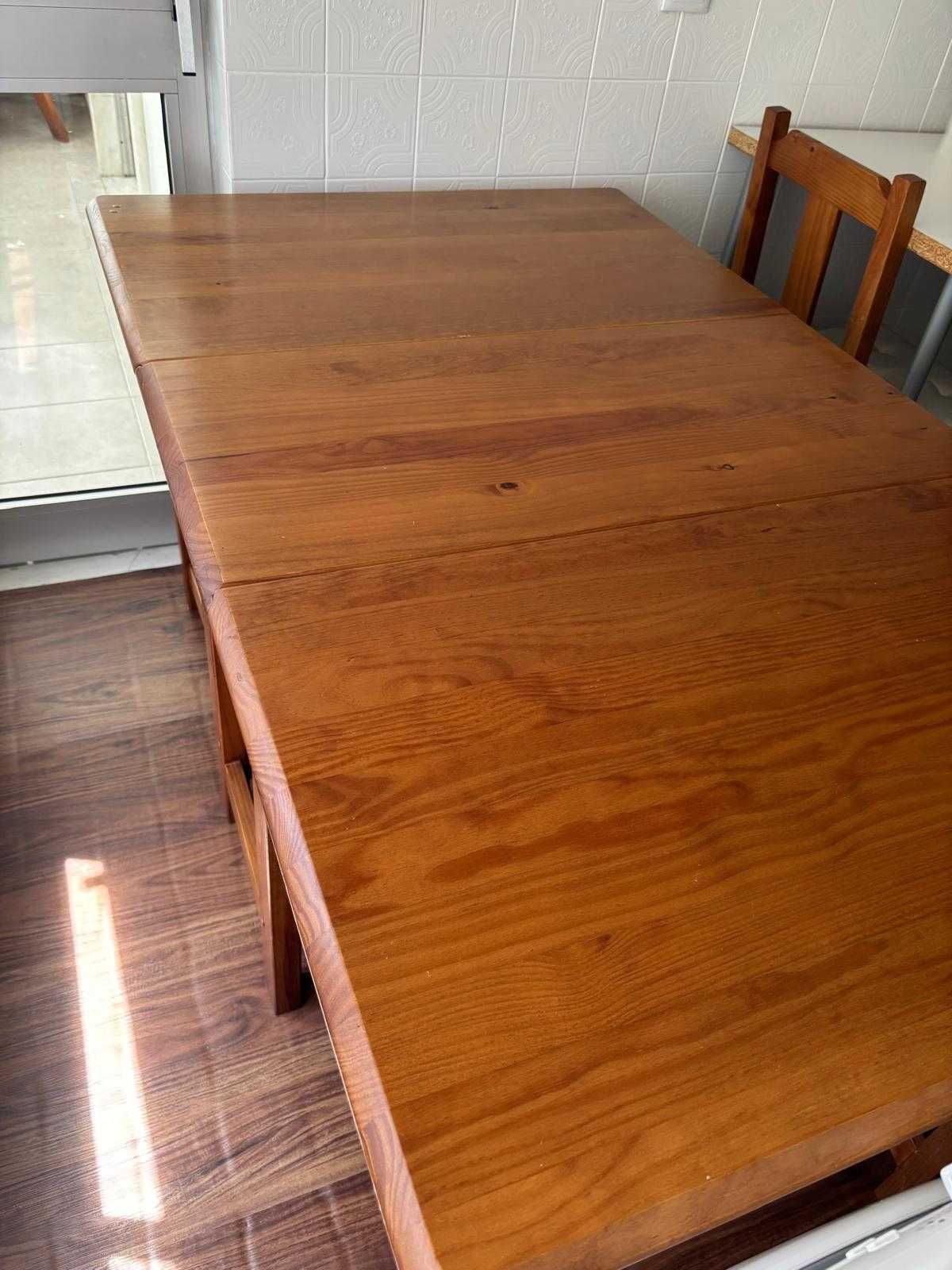 Mesa de Madeira extensível