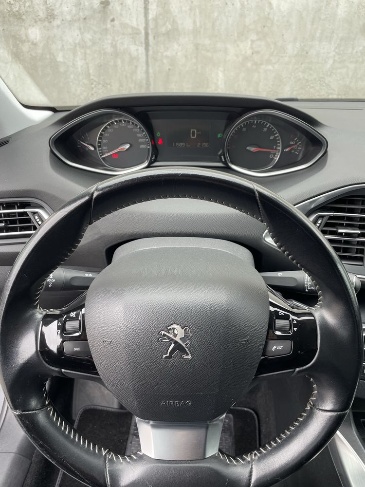 Peugeot 308 SW Allure (Interior GT LINE)