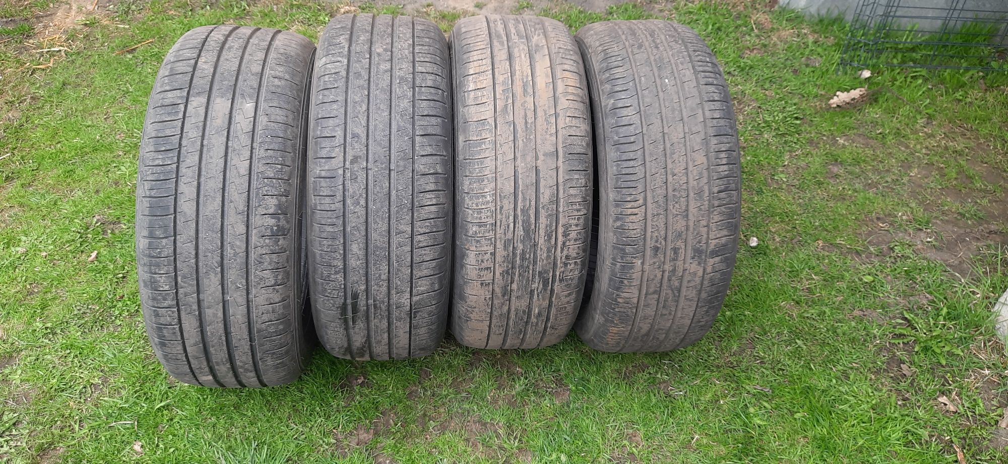 Opony letnie Falken 225/55 r17 z 2020 roku