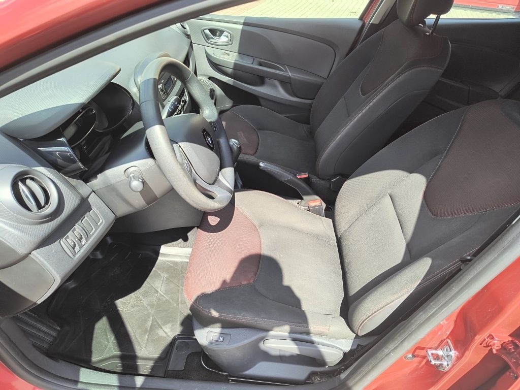 Renault Clio 4 1.2 16v *BDB STAN*