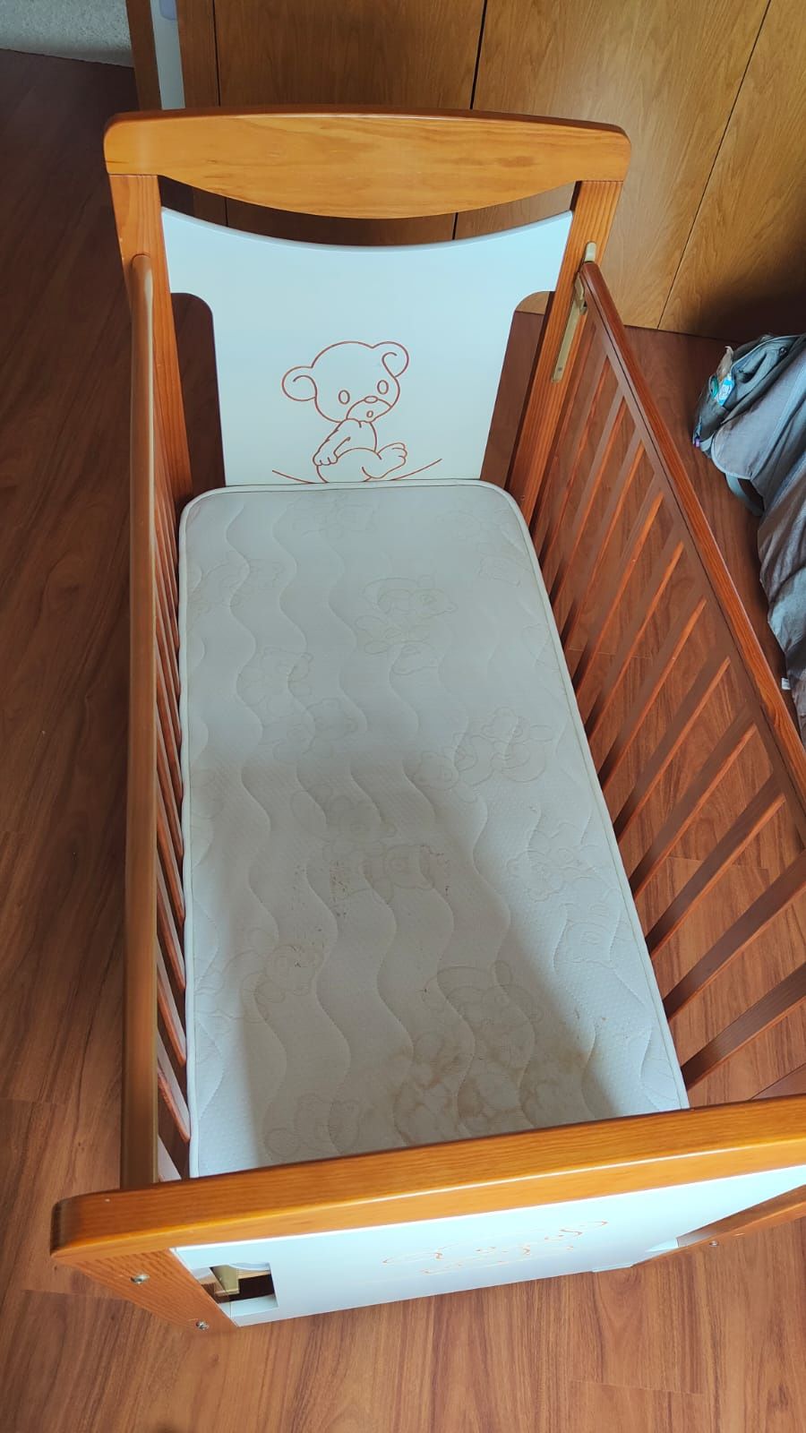 BERÇO DE BEBE em madeira