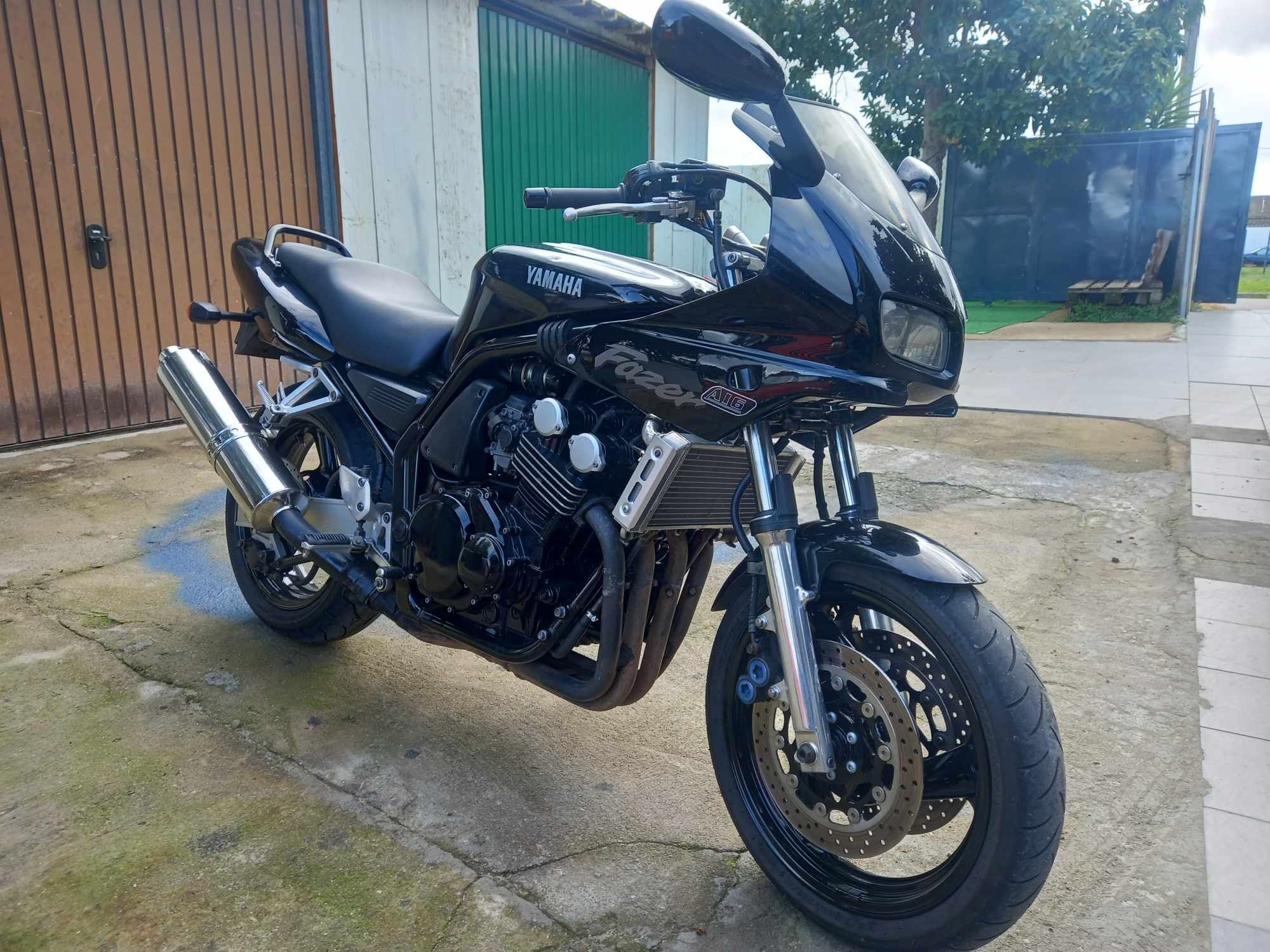 Vendo Yamaha fazer 600