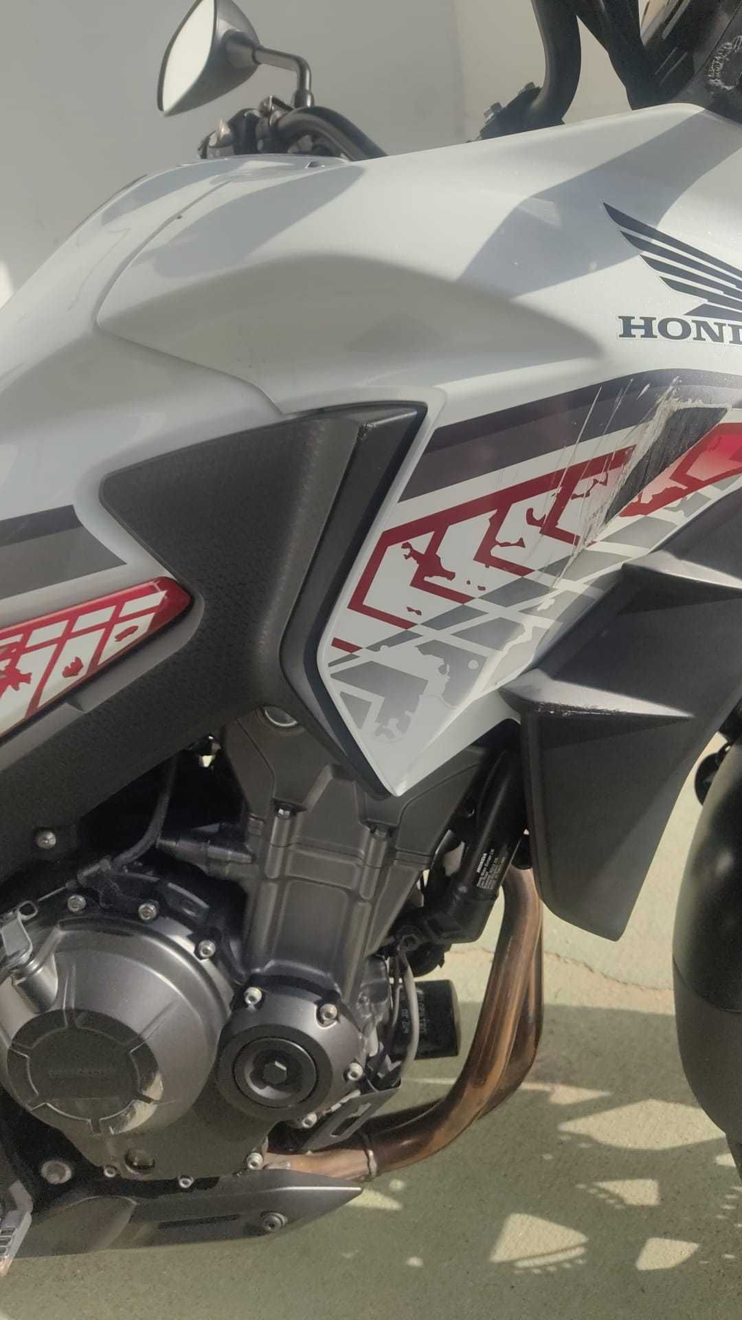 Honda CB500XA com 7200KM