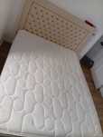 Cama casal com colchão